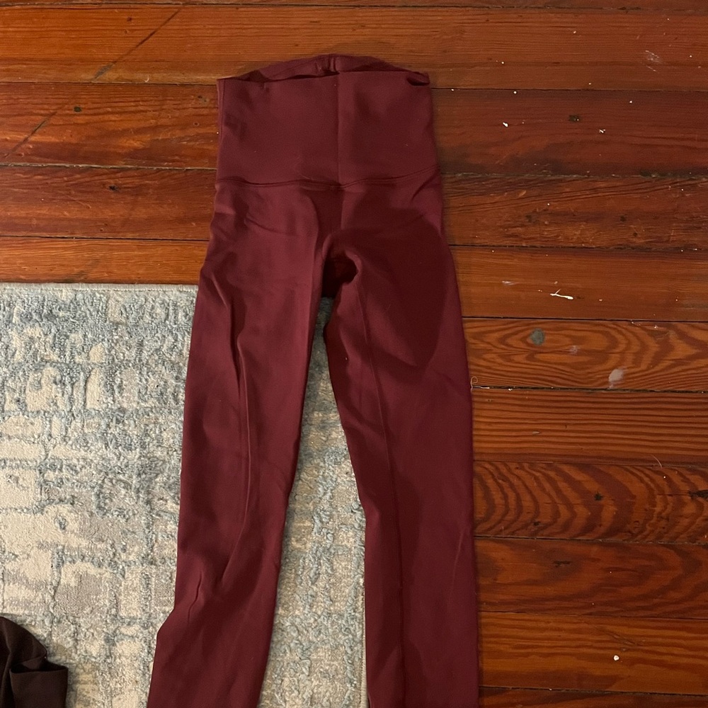 Lululemon Wunder Under Burgundy Legging